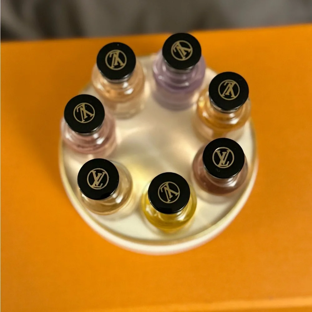Louis Vuitton Miniature set Box - Picture 6 of 11